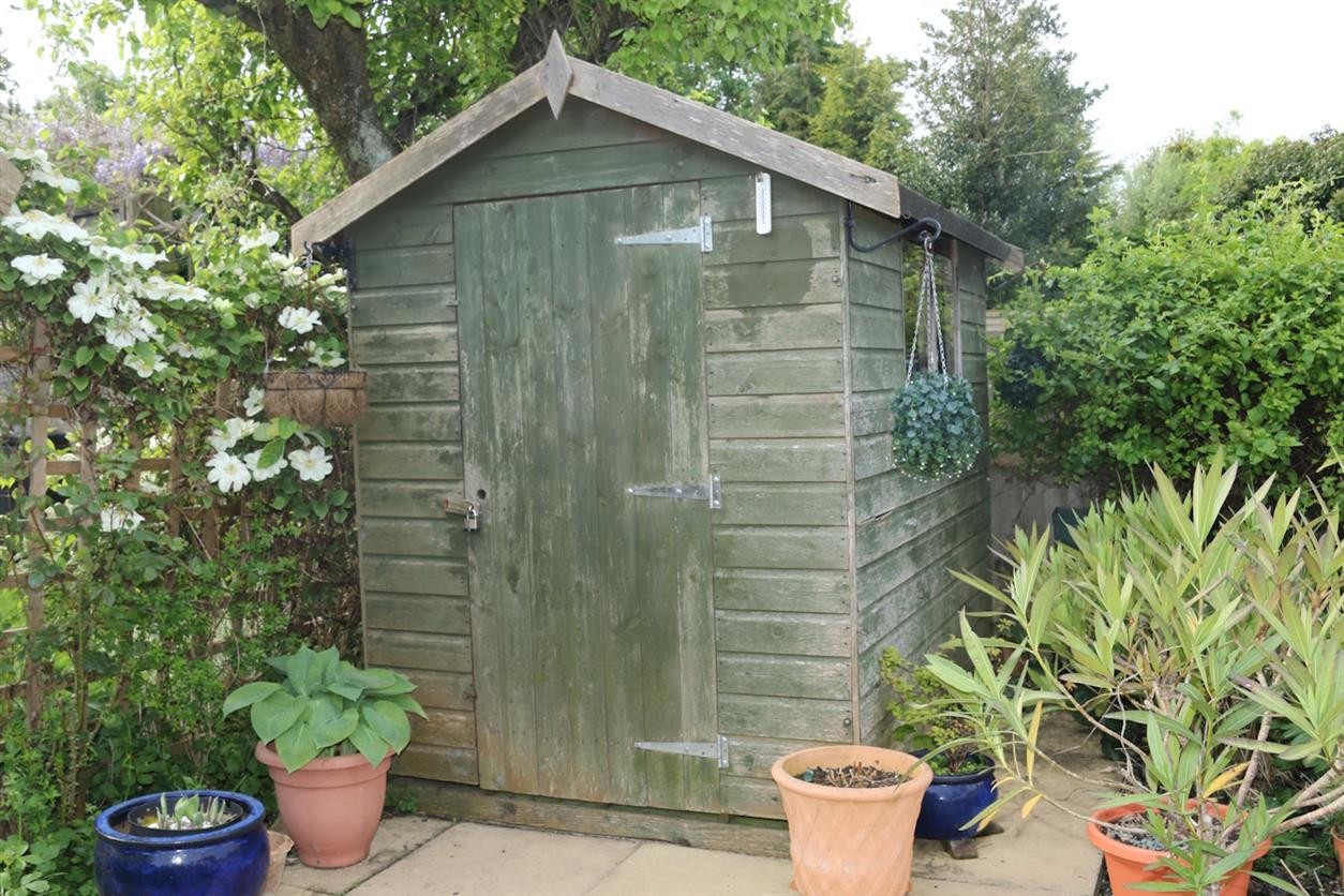 Shed