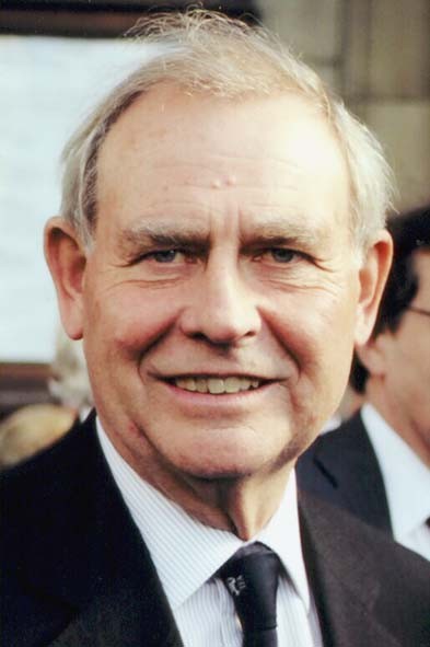 Christopher-Gilll