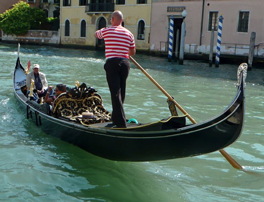 Gondoliers Ruined by Human Bag Pipes