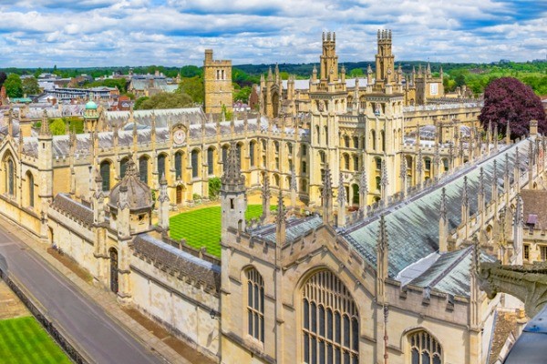 Oxford-uni